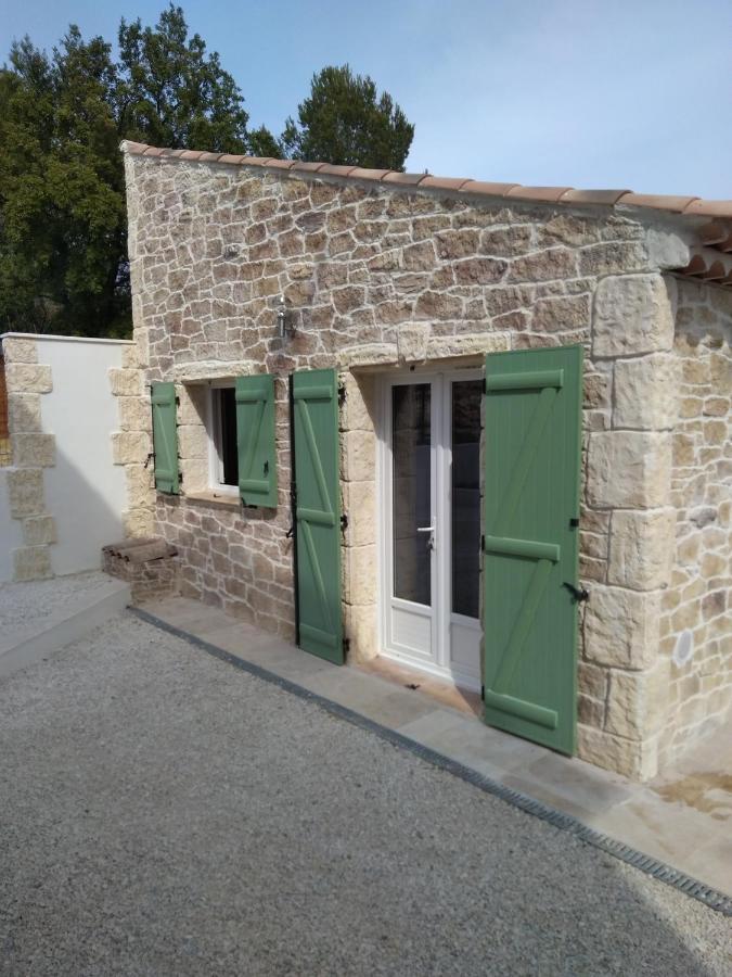 Studio Faillant Lorgues Spa Privatif Avec Superbe Piscine Εξωτερικό φωτογραφία